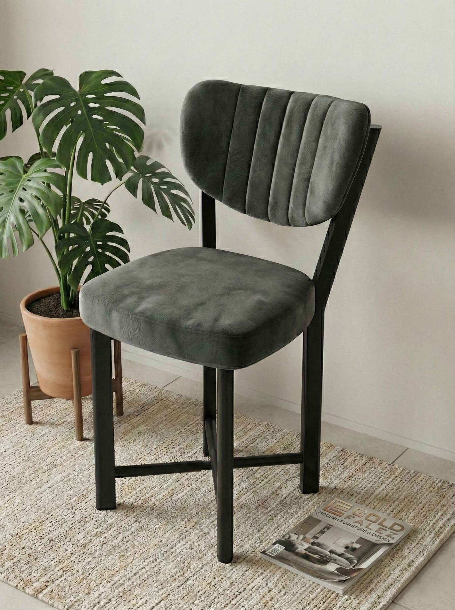 Elma Sandalye - Ön Görünüm